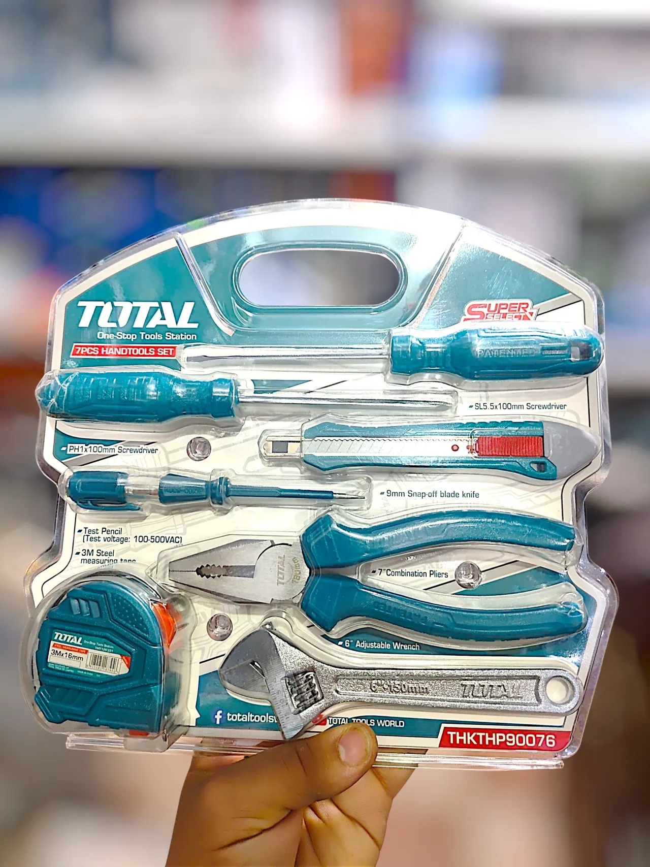 طاقم ادوات من علامه TOTAL